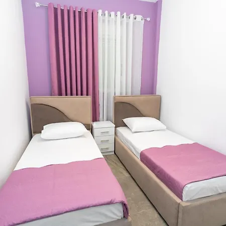 Saranda Apartment Apartment *